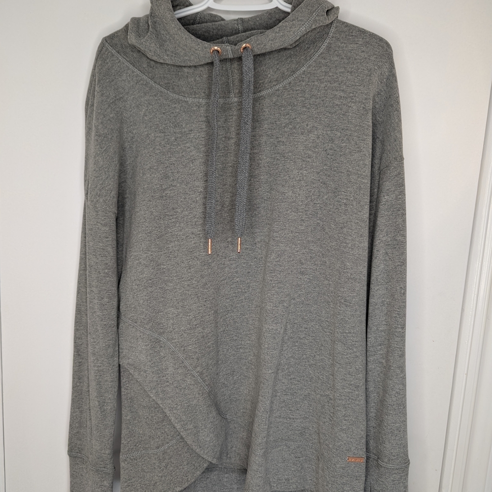 EUC SWEATY BETTY ESCAPE LUX HOODIE WOMENS SIZE MEDIUM